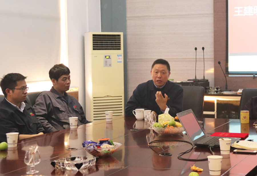 光榮退休之際，王常務(wù)寄語美機(jī)“企業(yè)發(fā)展越來越好！”